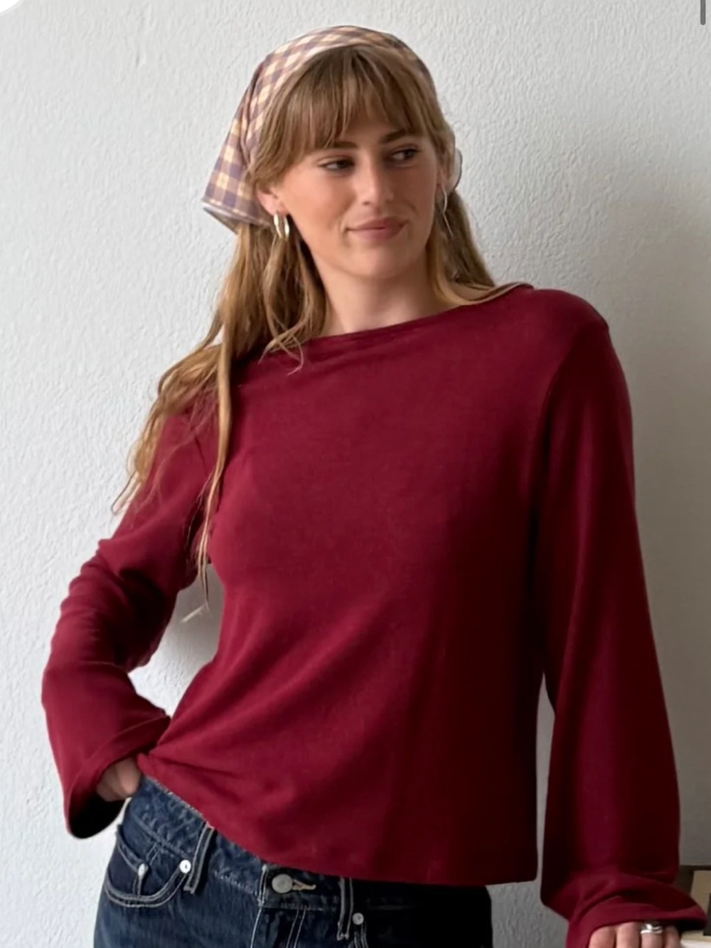 Coco Maisonette Sabine Sweater in Bordeaux Red S/M